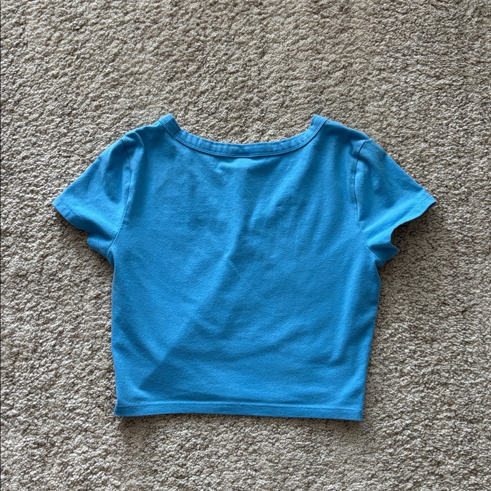 Wild Fable Blue V-Neck Crop Top - Picture 2 of 2